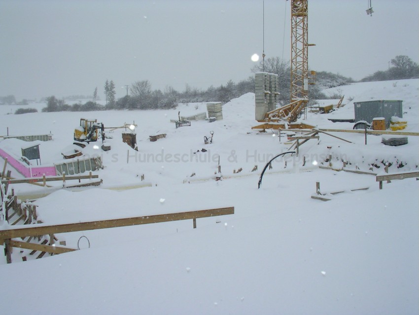 Baustopp durch Schneefall0001